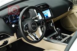 جاگوار XE
